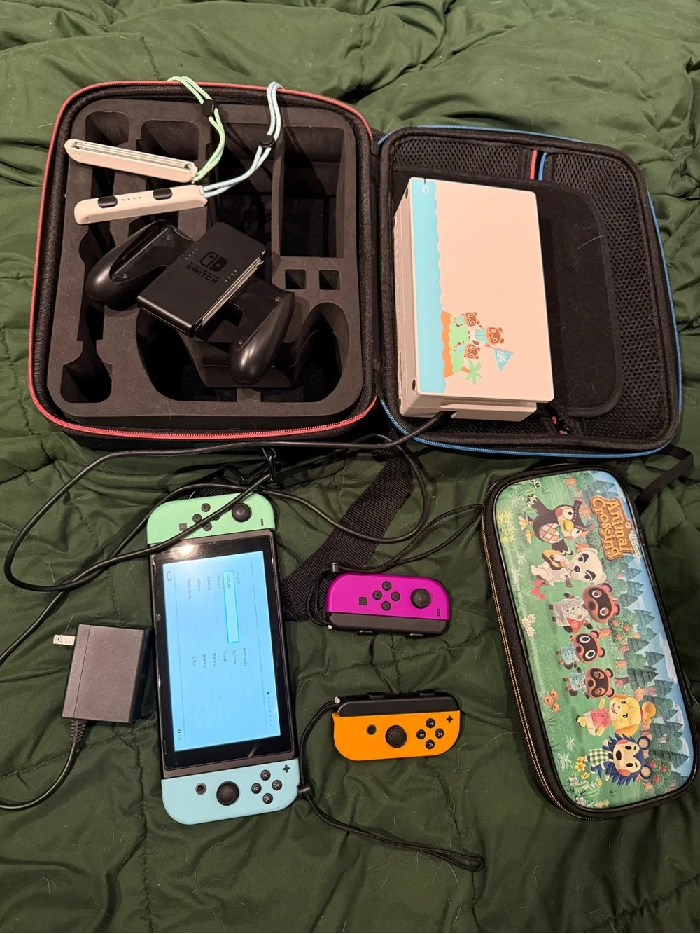 Nintendo Switch - Animal Crossing Version